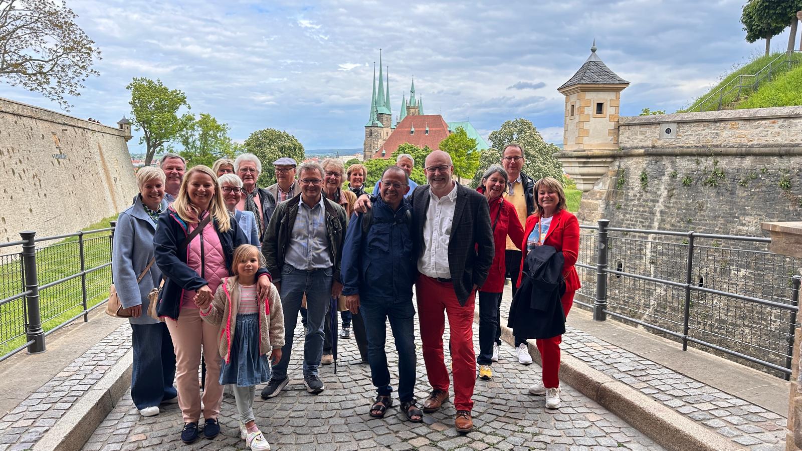 Gruppenfoto vom Clubausflug im Juli 2025 nach Erfurt